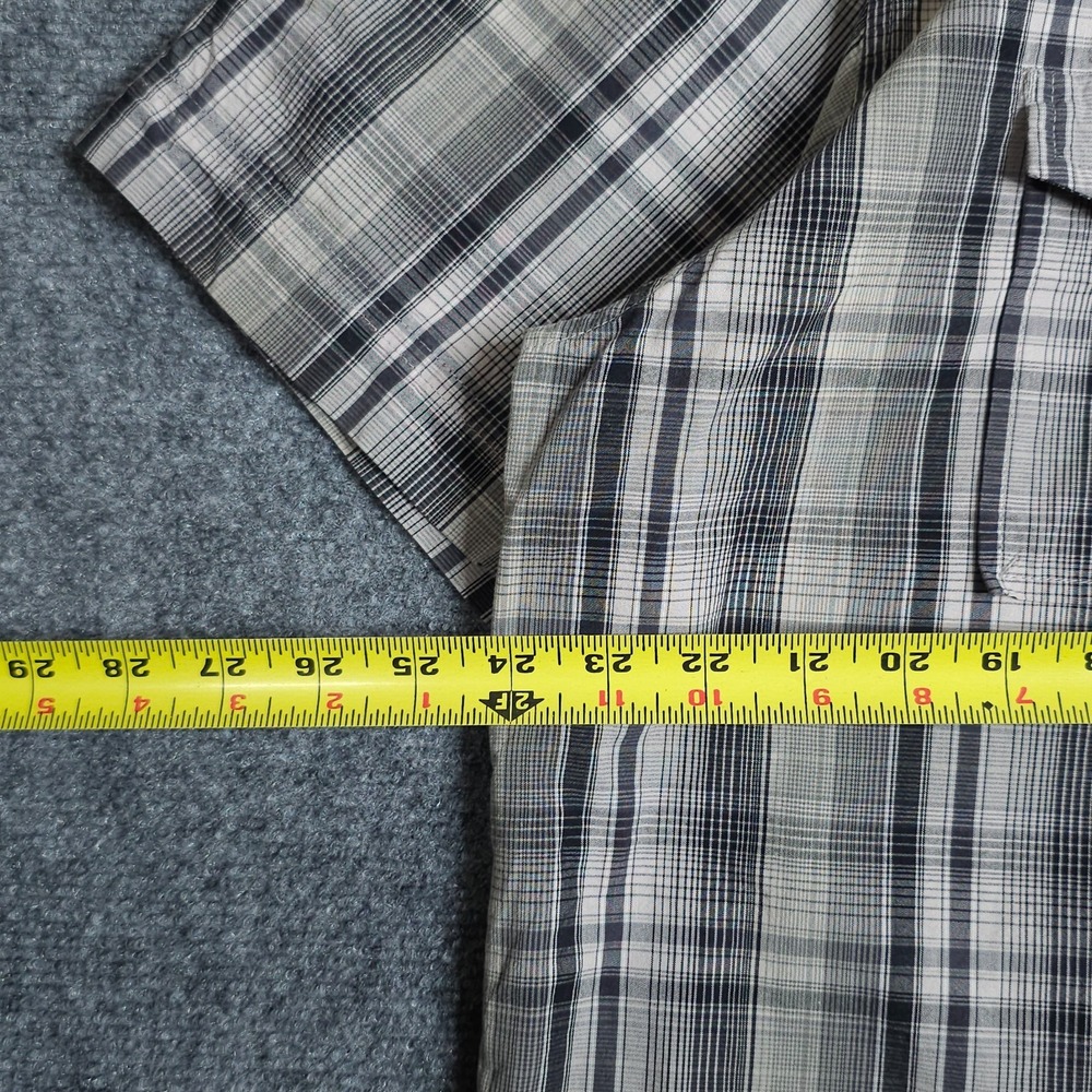 The North Face Shirt Mens XXL Grey Plaid Short Sleeve Pearl Snap Button Hiking - Picture 7 of 8